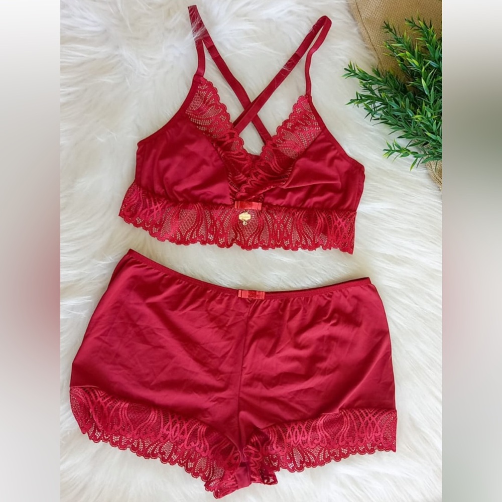 I’m selling this set came straight from Brasil good quality I only have one left